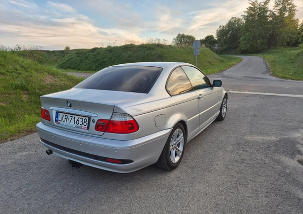 BMW Seria 3 cena 15900 przebieg: 227000, rok produkcji 2003 z Kraśnik małe 121